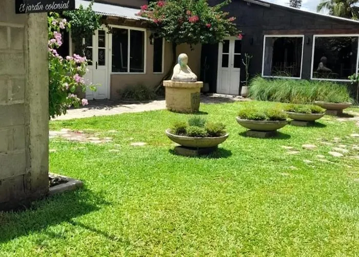 El Jardin Colonial