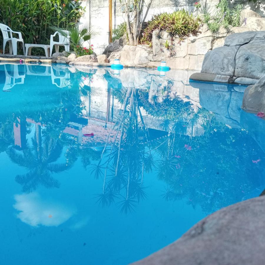 Bed & Breakfast El Jardin Colonial